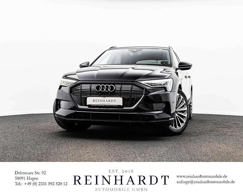 Brillantschwarz Gebraucht 2022 Audi e-tron Advanced SUV | 28.825 € (Fairer Preis) - Bild 1/3