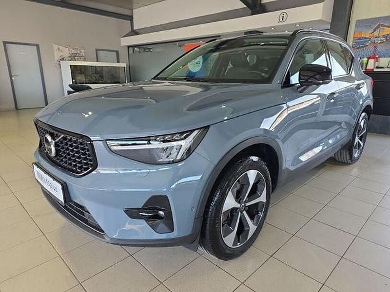 Gebraucht Volvo XC40 Plus 197 PS (144 kW) 2023 Thunder grey SUV