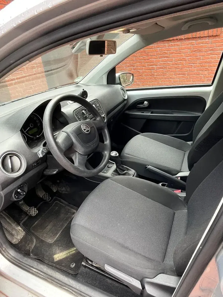Gebraucht Skoda Citigo Elegance 60 PS (44 kW) 2012 Silber Kleinwagen