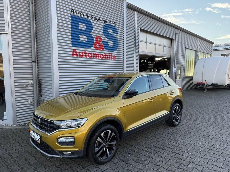 Gelb Gebraucht 2021 VW T-Roc United SUV | 19.990 € (Fairer Preis) - Bild 1/4