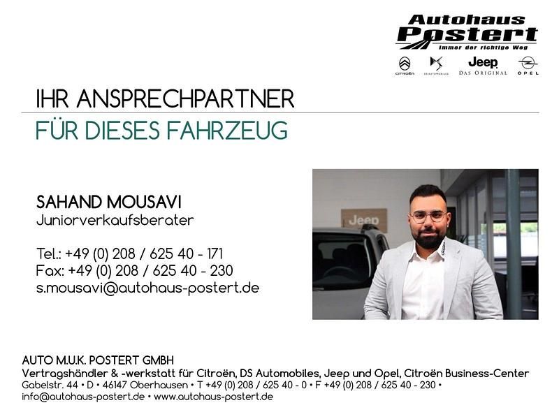 Neu Citroën Berlingo Style 131 PS (96 kW) 2026 Grün Van / Kleinbus