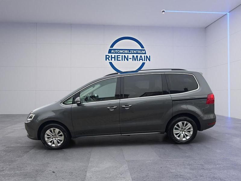 Gebraucht VW Sharan Highline 140 PS (102 kW) 2011 Grau Van / Kleinbus