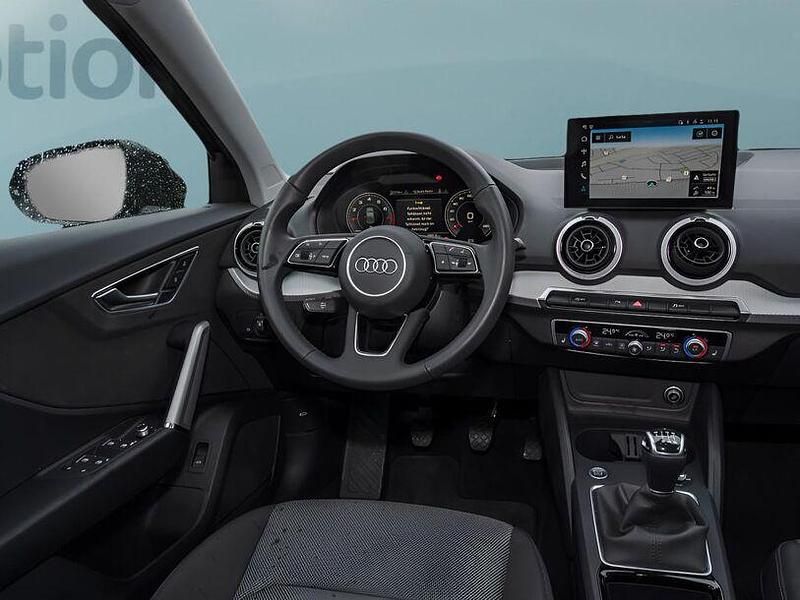 Gebraucht Audi Q2 116 PS (85 kW) 2025 Grau SUV