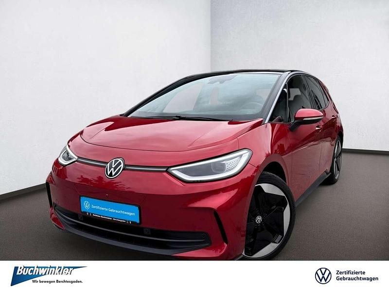 Rot Gebraucht 2023 VW ID.3 Pro Kleinwagen | 35.660 € (Etwas zu teuer) - Bild 1/3