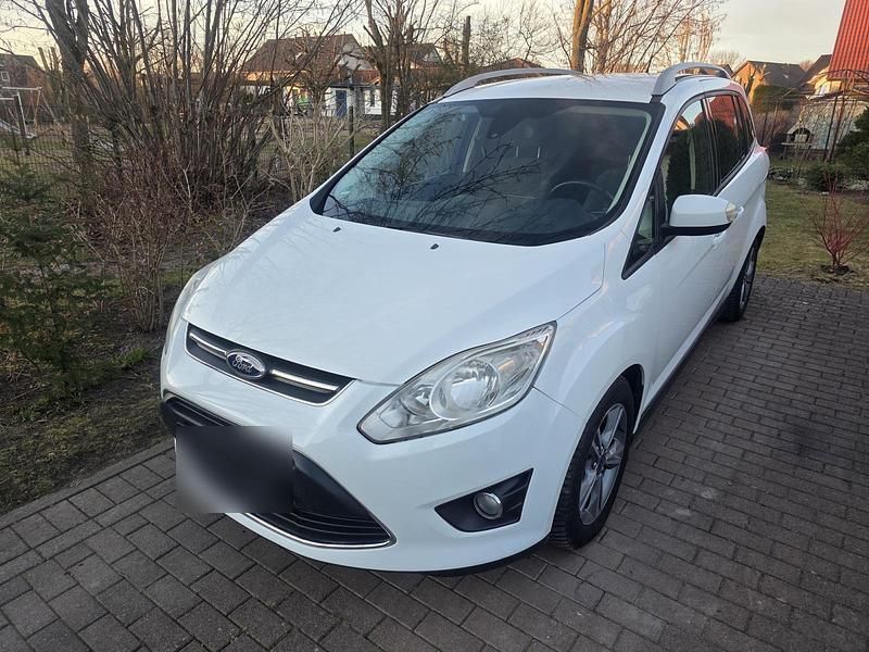 Gebraucht Ford Grand C-Max 125 PS (91 kW) 2014 Weiß Van / Kleinbus
