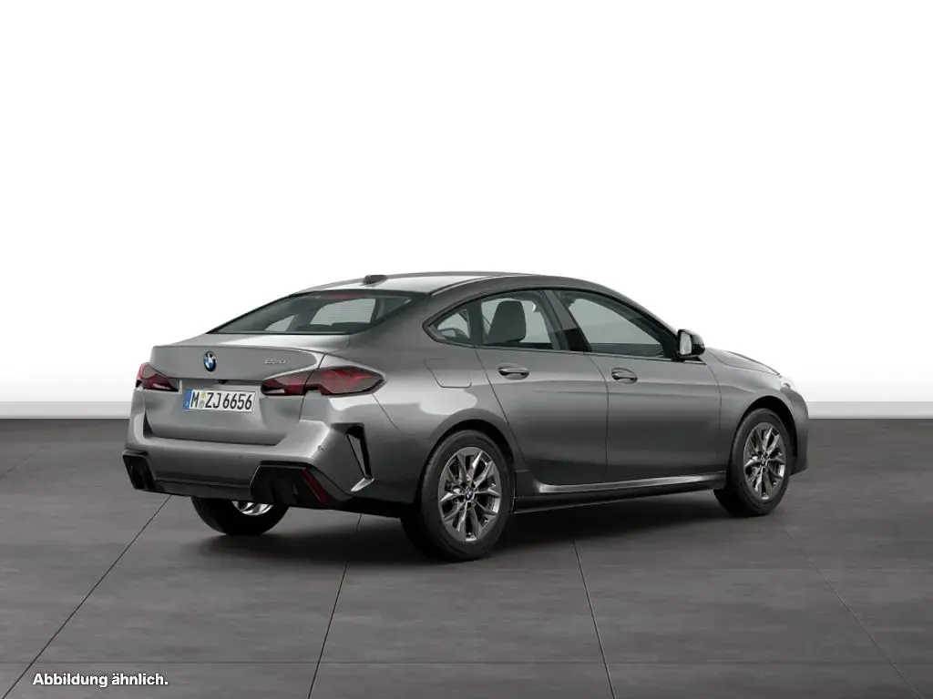 Gebraucht BMW 220 156 PS (114 kW) 2025 Grau Coupé