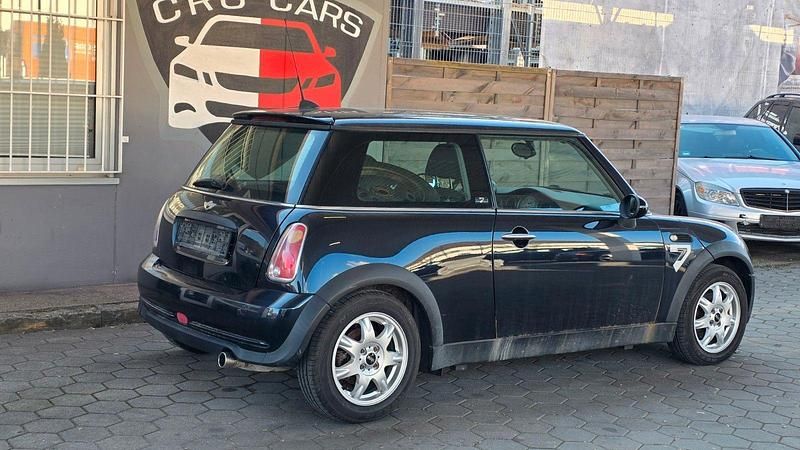 Gebraucht Mini ONE 90 PS (66 kW) 2006 Schwarz Kleinwagen