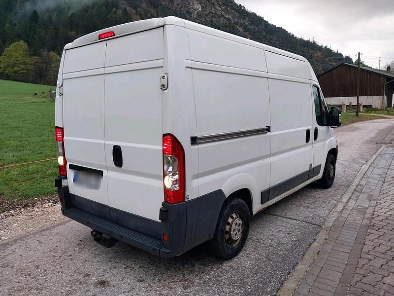 Second-hand Citroën Jumper 130 CP (95 kW) 2013 Alb Monovolum