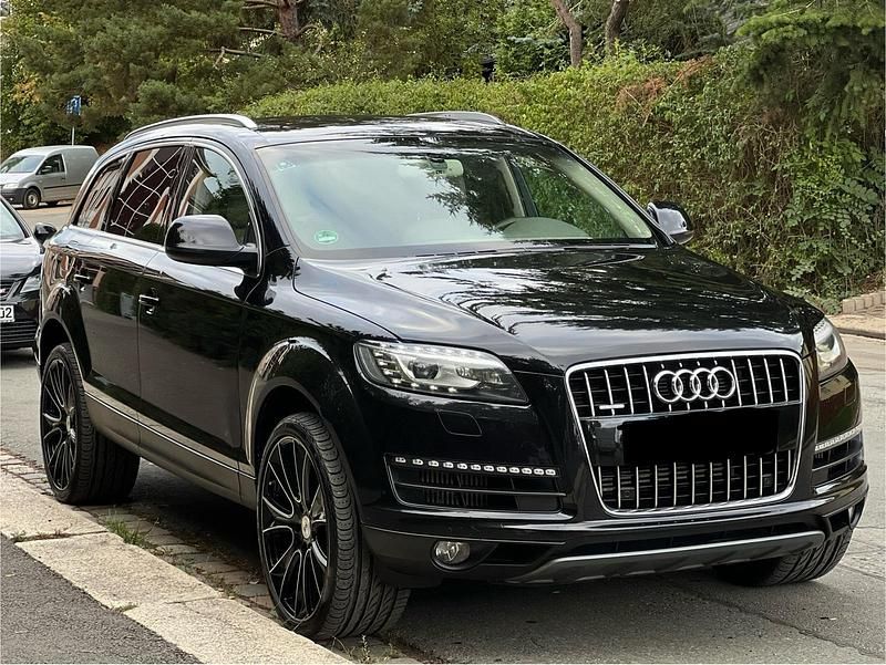 Schwarz Gebraucht 2012 Audi Q7 SUV | 12.950 € (Superpreis) - Bild 1/4