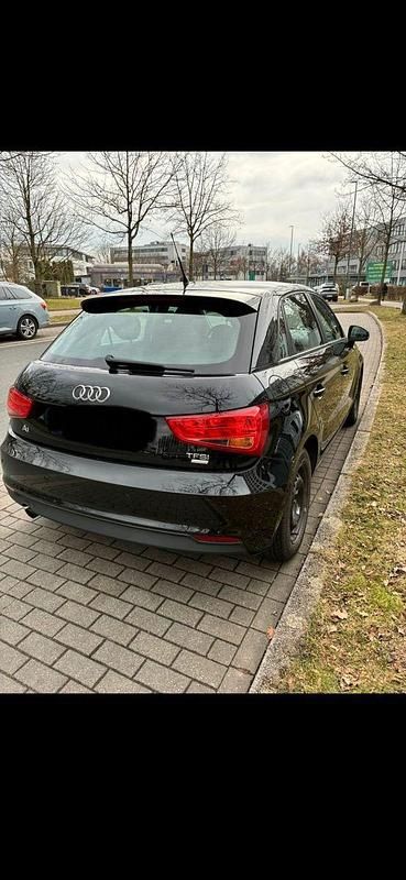 Gebraucht Audi A1 Sportback 95 PS (69 kW) 2016 Schwarz Kleinwagen