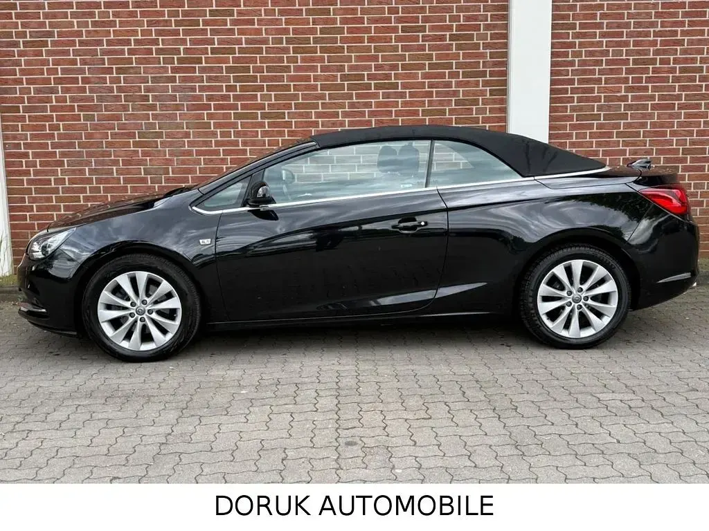 Gebraucht Opel Cascada Active 140 PS (102 kW) 2017 Schwarz Cabrio