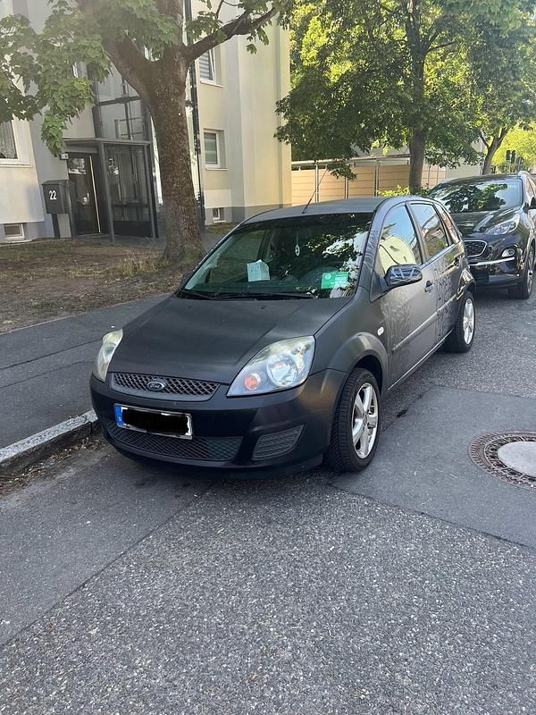 Schwarz Gebraucht 2008 Ford Fiesta Kleinwagen | 2.450 € (Fairer Preis) - Bild 1/4