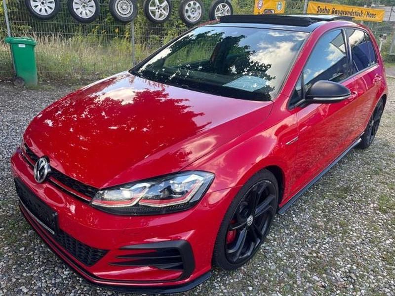Tornadorot Gebraucht 2019 VW Golf GTI Coupé | 23.900 € (Fairer Preis) - Bild 1/4
