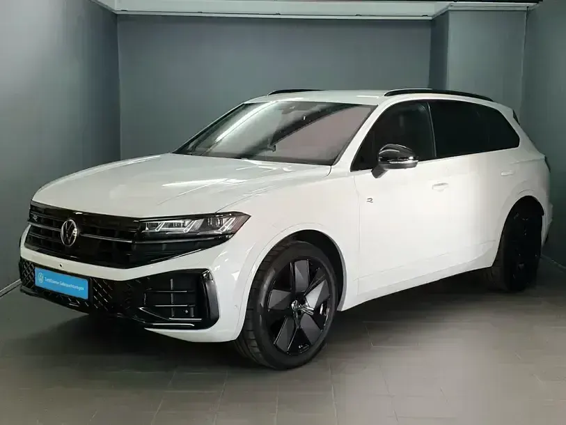 Usata VW Touareg R-line 286 CV (210 kW) 2025 Bianco SUV