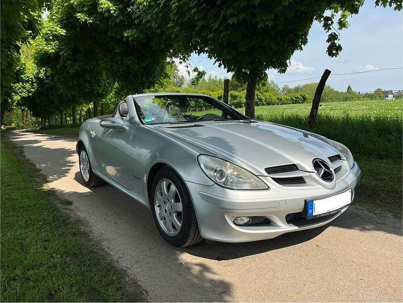 Gebraucht Mercedes SLK200 163 PS (119 kW) 2004 Grau Cabrio