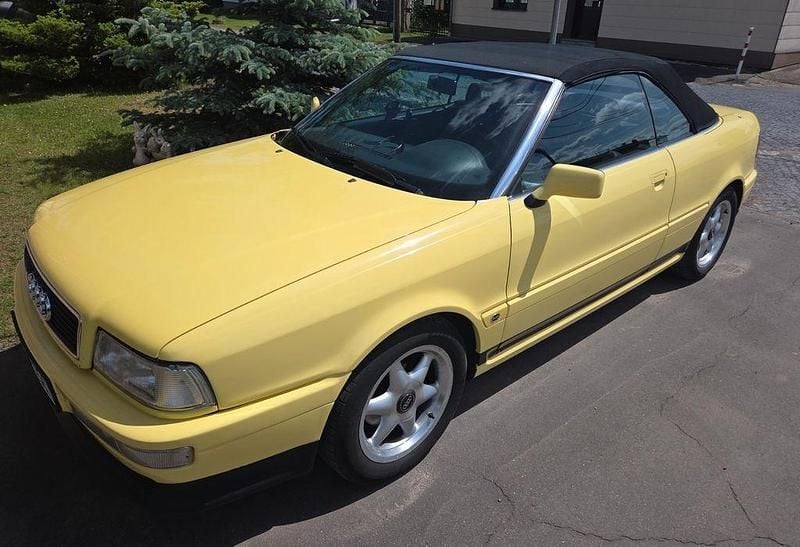 Gelb Gebraucht 1995 Audi Cabriolet Sport Cabrio | 4.500 € - Bild 1/4