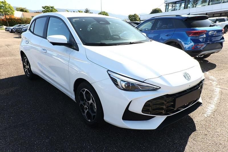 Neu MG MG3 Luxury 194 PS (142 kW) 2026 Dover white Kleinwagen