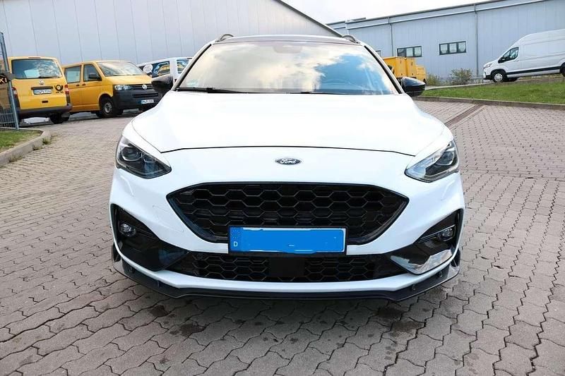 Gebraucht Ford Focus ST 280 PS (205 kW) 2019 Weiß Kombi