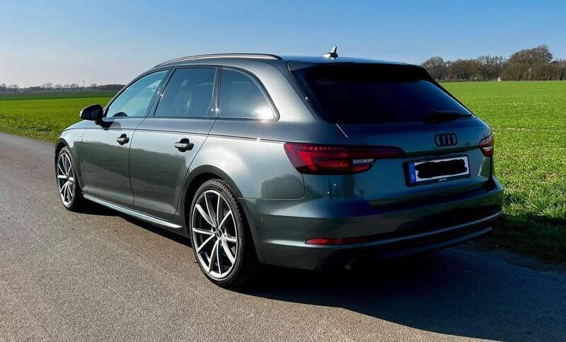 Grau Gebraucht 2018 Audi A4 Sport Kombi | 33.990 € - Bild 1/4