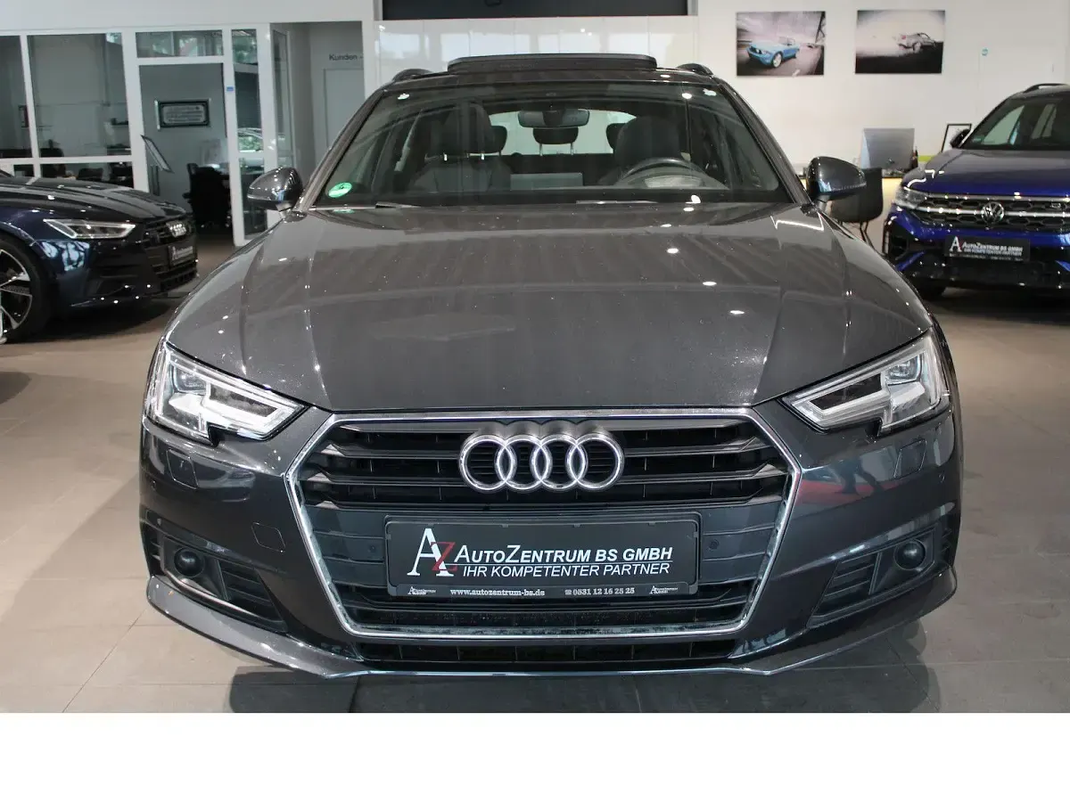 Używany Audi A4 Ambiente 190 KM (139 kW) 2018 Szary Kombi