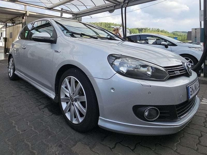 Grau Gebraucht 2008 VW Golf VI Highline Kleinwagen | 4.200 € (Fairer Preis) - Bild 1/4