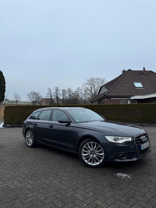 Gebraucht Audi A6 201 PS (147 kW) 2014 Schwarz Kombi