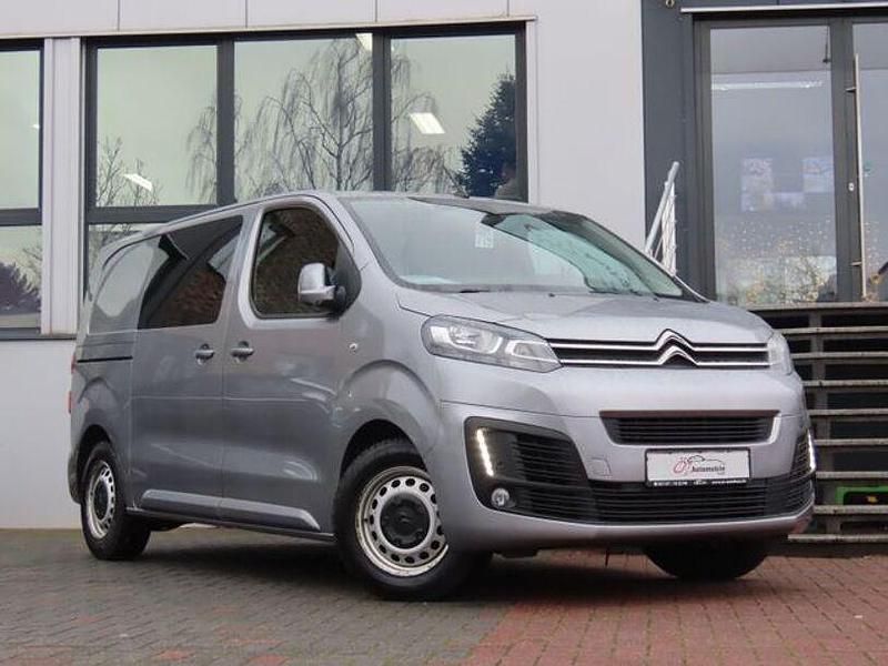 Grau Gebraucht 2019 Citroën Jumpy Van / Kleinbus | 12.490 € (Guter Preis) - Bild 1/3