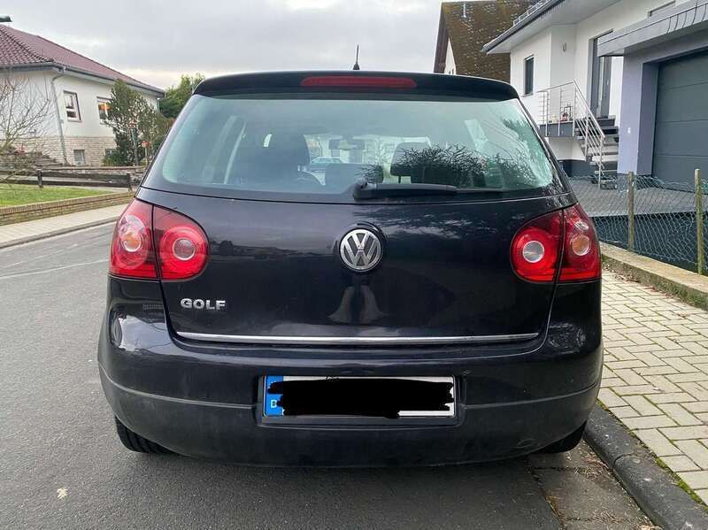 Gebraucht 2008 VW Golf VI Trendline Limousine | 3.000 € (Guter Preis) - Bild 1/4