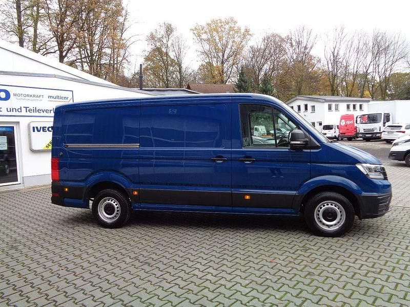 Gebraucht VW Crafter 177 PS (130 kW) 2019 Blau Van
