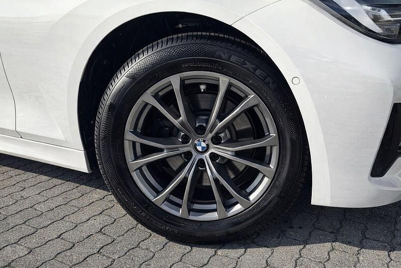 Gebraucht BMW 318 Performance 150 PS (110 kW) 2020 Weiß Kombi