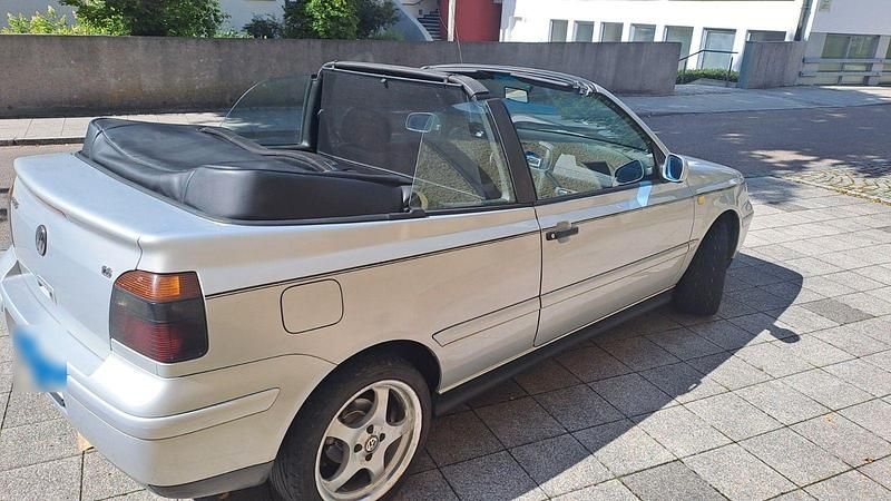 Gebraucht VW Golf Cabriolet Classicline 101 PS (74 kW) 1999 Silber Cabrio