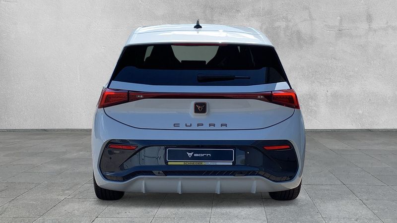 Gebraucht Cupra Born 169 kW (231 PS) 2024 Weiß Kleinwagen