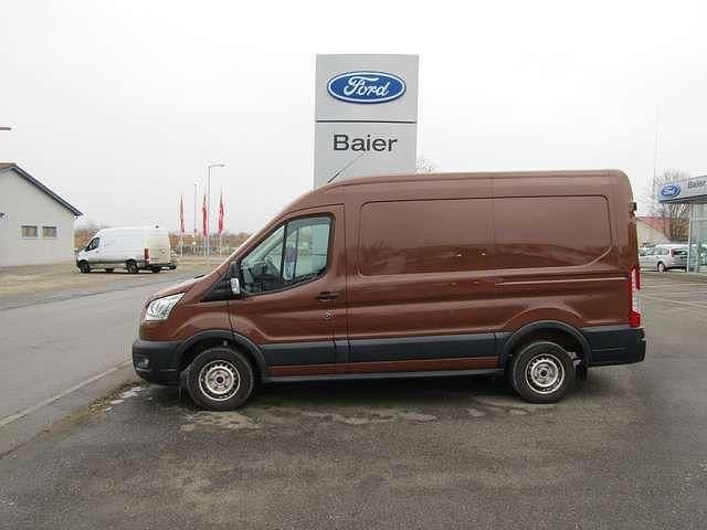 Gebraucht Ford Transit Trend 131 PS (96 kW) 2021 Nut brown ral 8011 Van