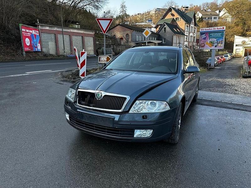 Gebraucht Skoda Octavia Elegance 140 PS (102 kW) 2005 Grau Kombi