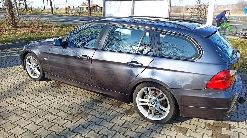 Używany BMW 320 Performance 163 KM (119 kW) 2005 Szary Kombi