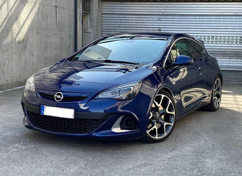 Gebraucht Opel Astra GTC OPC 280 PS (205 kW) 2013 Blau Limousine