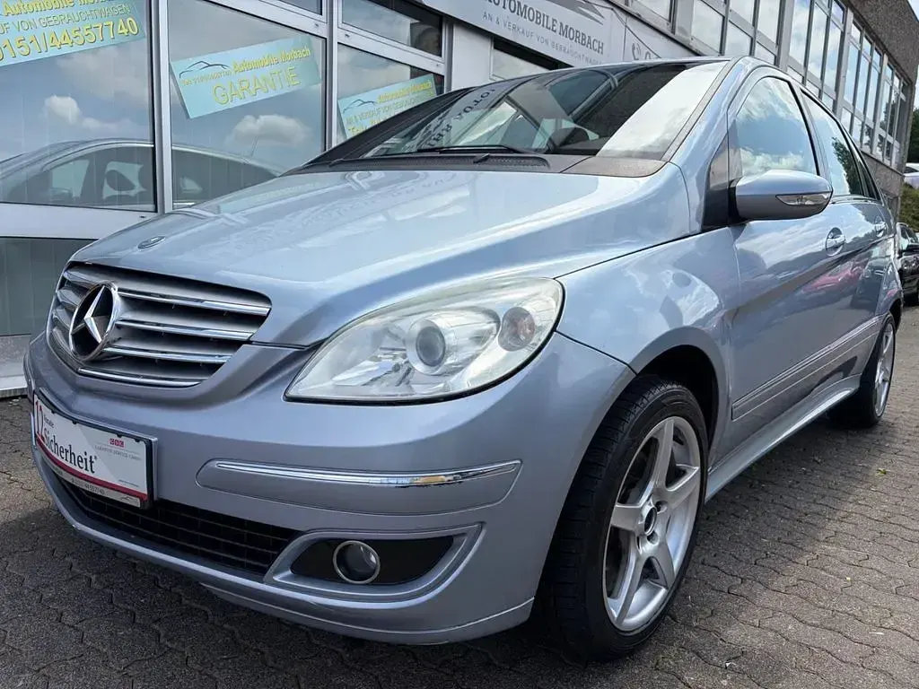 Gebraucht Mercedes B200 136 PS (100 kW) 2006 Silber Van / Kleinbus
