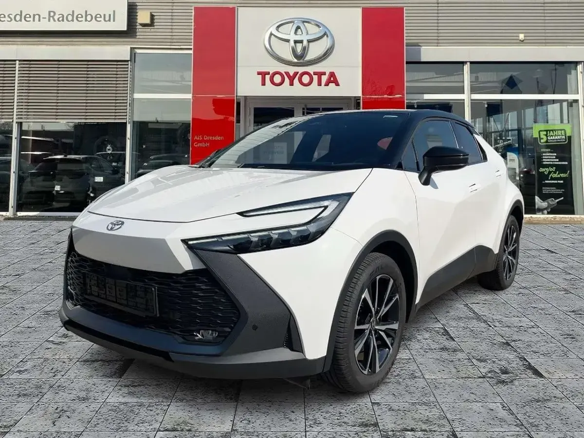 Gebraucht Toyota C-HR 223 PS (164 kW) 2024 Weiß SUV
