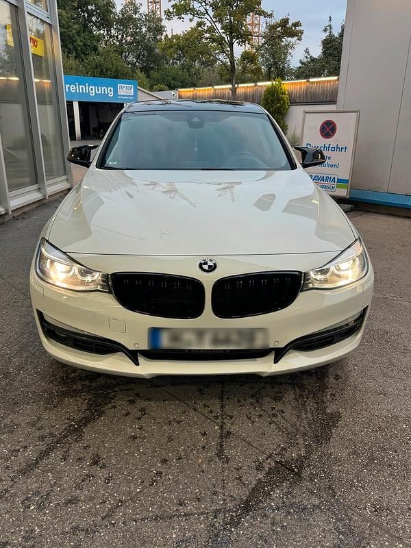 Weiß Gebraucht 2014 BMW 320 Gran Turismo Limousine | 14.999 € (Etwas zu teuer) - Bild 1/4