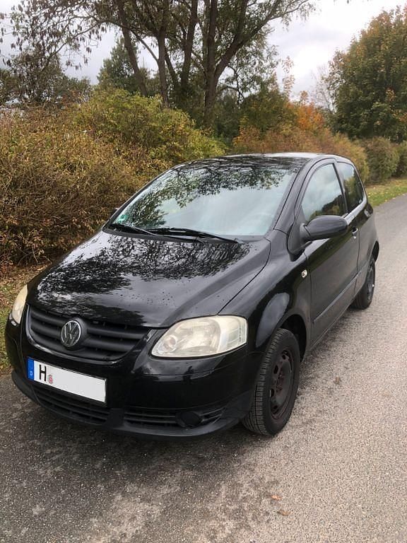 Schwarz Gebraucht 2006 VW Fox Kleinwagen | 580 € (Superpreis) - Bild 1/4