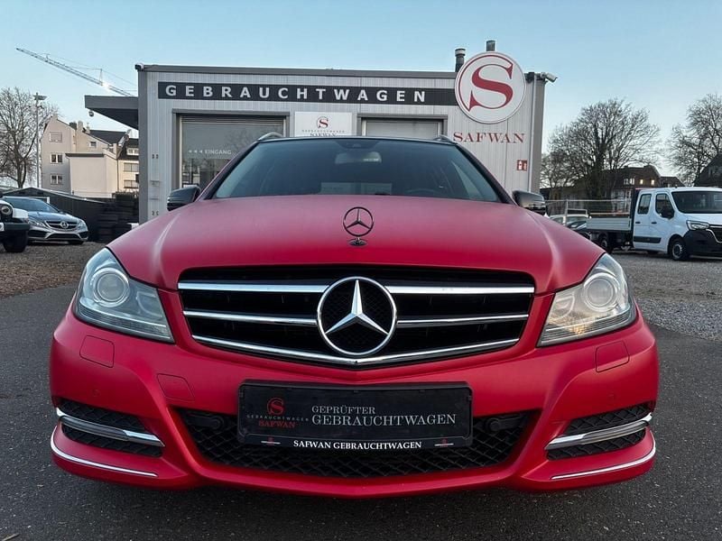 Gebraucht Mercedes C250 204 PS (150 kW) 2013 Silber Kombi