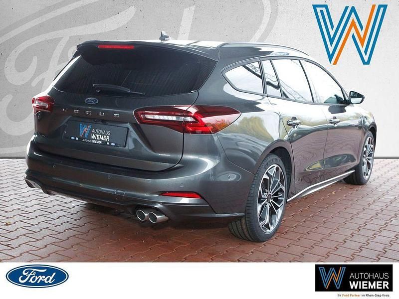 Neu Ford Focus ST-Line X 155 PS (114 kW) 2026 Grau Limousine