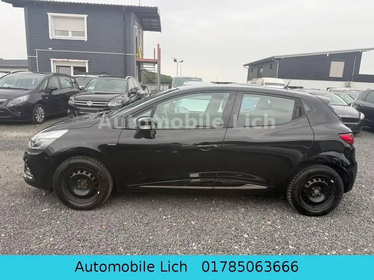 Gebraucht Renault Clio IV LIMITED 90 PS (66 kW) 2016 Schwarz Kleinwagen