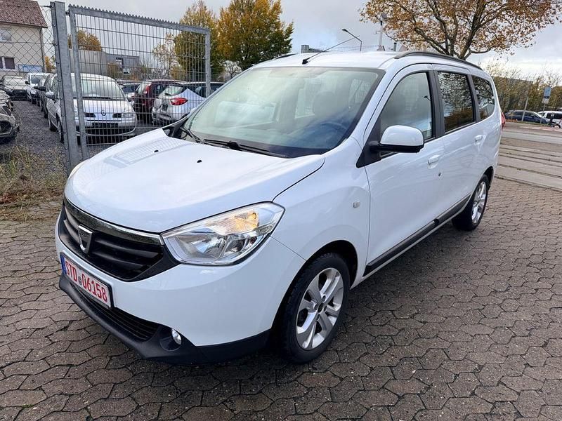 Weiß Gebraucht 2014 Dacia Lodgy Prestige Van / Kleinbus | 5.450 € (Fairer Preis) - Bild 1/4