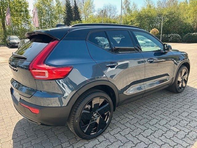 Second-hand Volvo EX40 Plus 185 kW (252 CP) 2026 Albastru SUV