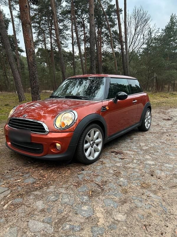 Usado Mini ONE 75 HP (55 kW) 2010 Laranja Citadino