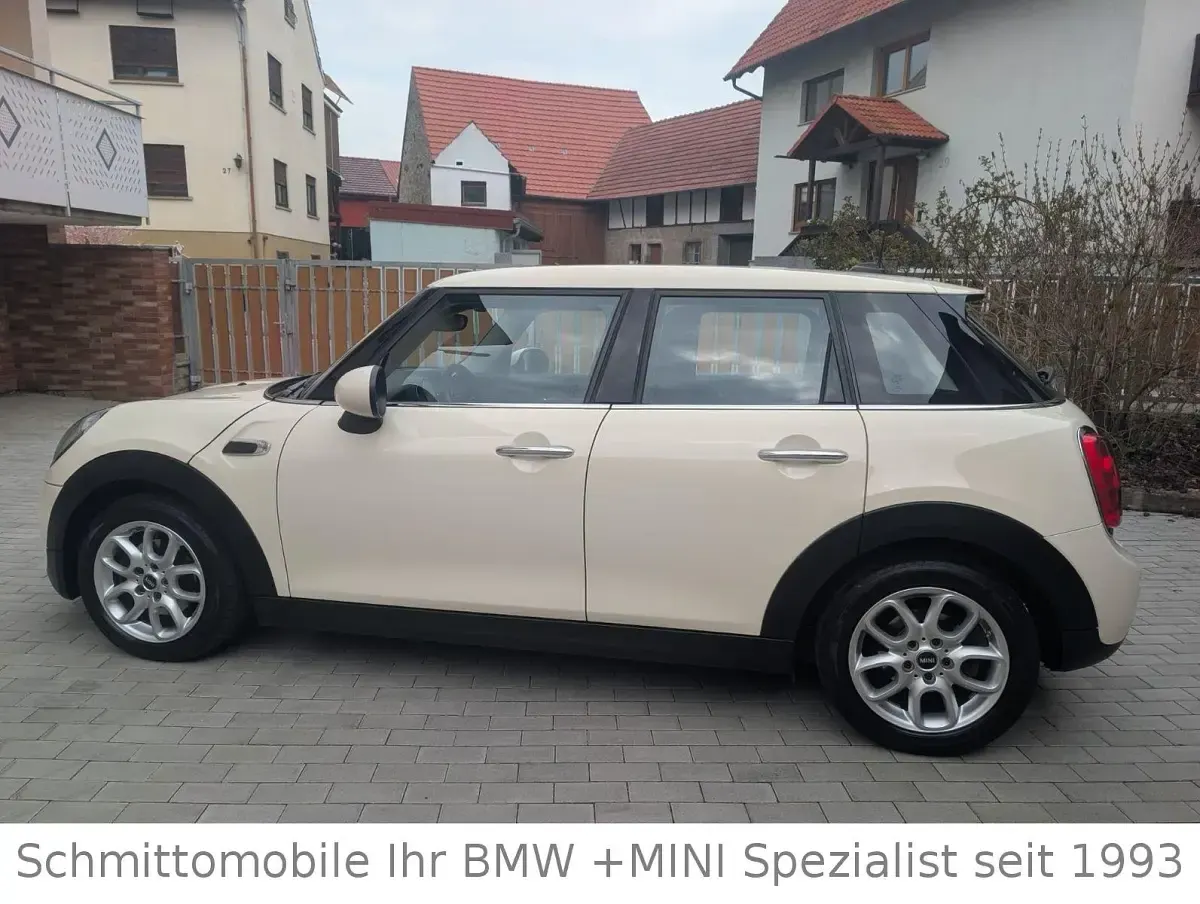 Usata Mini ONE 102 CV (75 kW) 2016 Bianco Utilitaria