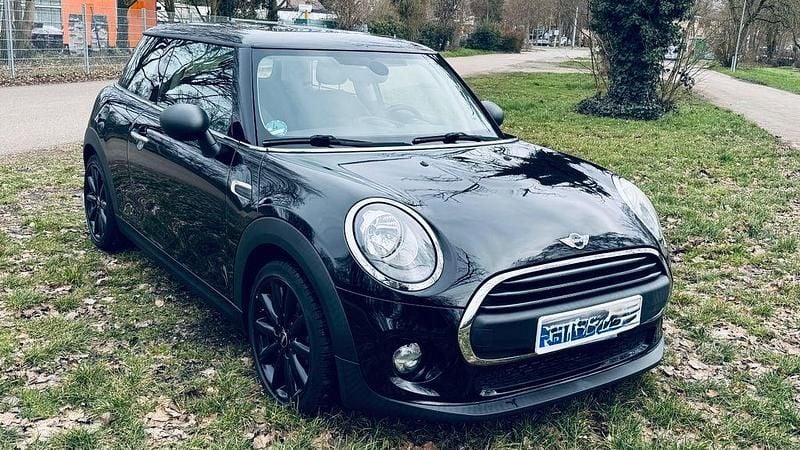 Usado Mini ONE 102 HP (75 kW) 2015 Preto Citadino