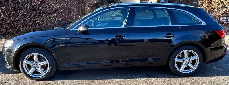 Gebraucht Audi A4 Sport 218 PS (160 kW) 2017 Schwarz Kombi