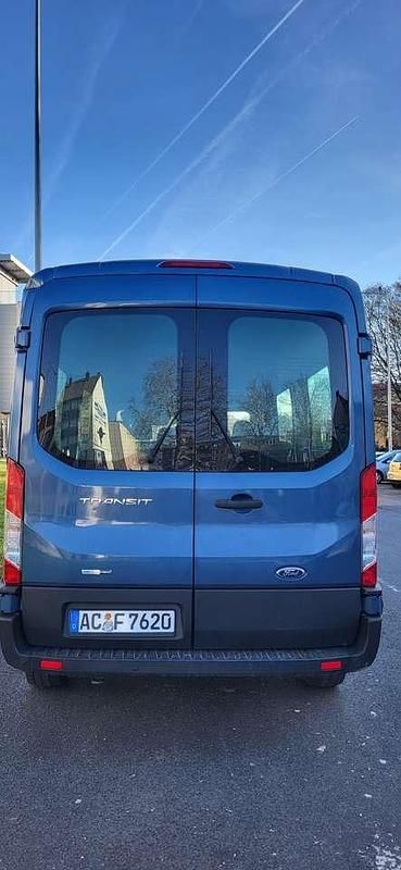 Gebraucht Ford Transit 131 PS (96 kW) 2022 Blau Van